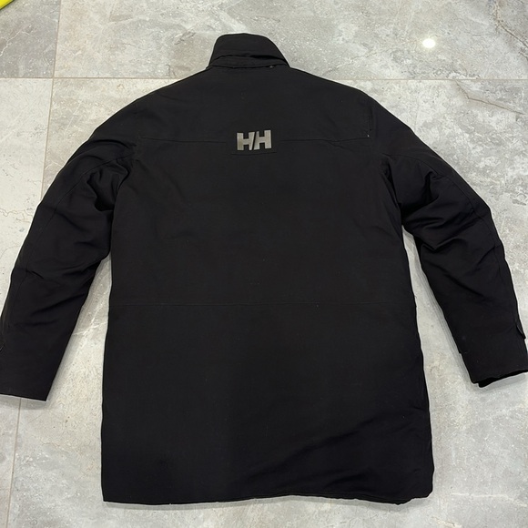 Men’s Helly Hansen Winter Parka with Helly Tech Protection - Size L (Regular) - Picture 6 of 10